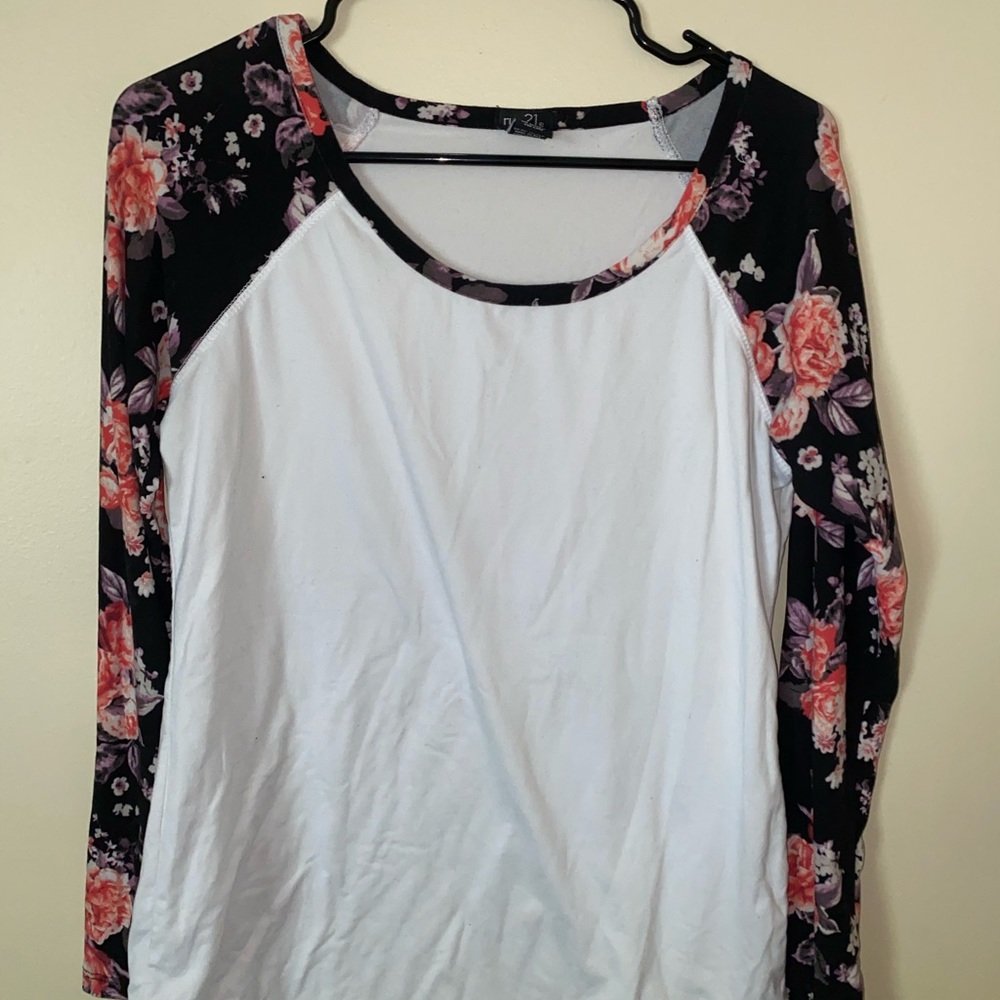 Long sleeve shirt